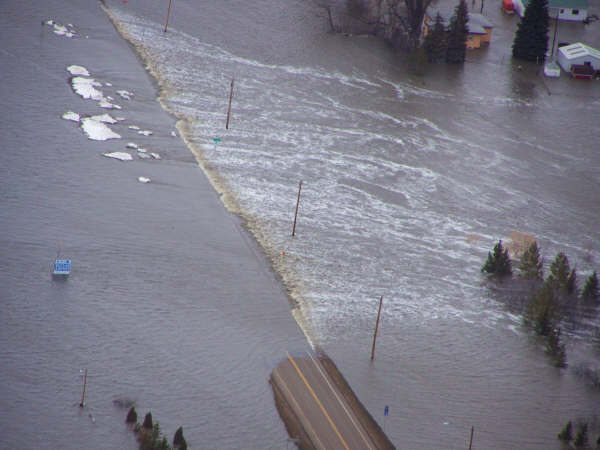 3-23-09-flood-022