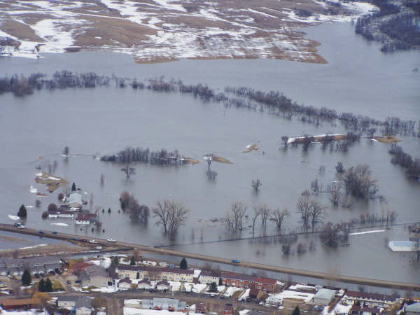 3-23-09-flood-046