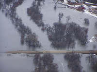 3-23-09-flood-008